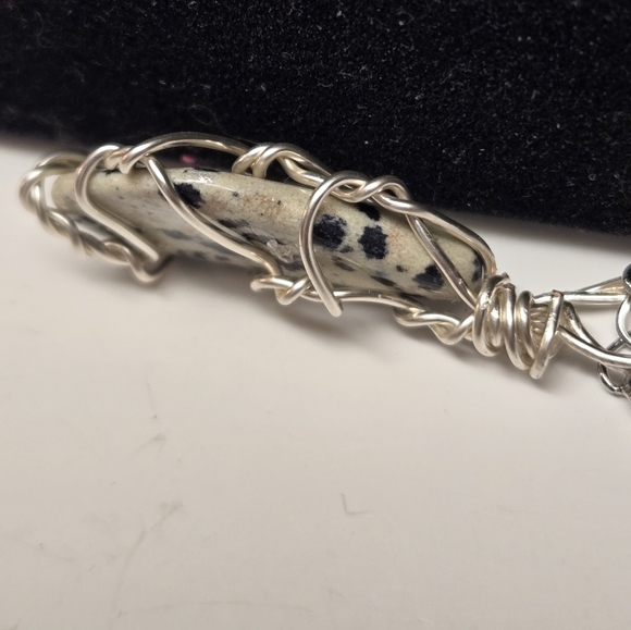 Silver Chain and Black and White Dalmatian Stone Necklace - Picture 6 of 9